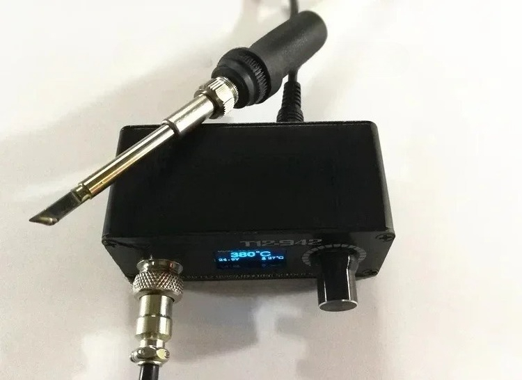 محطة لحام رقمية MINI T12 STC O - مراجعة T12 Soldering Station Oled وسعره